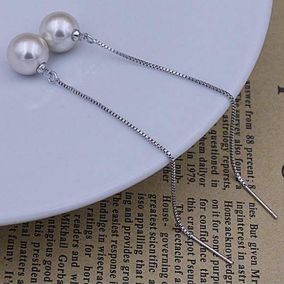 Long Drop/dangle Stud Freshwater Pearl earrings - Picture 5 of 8